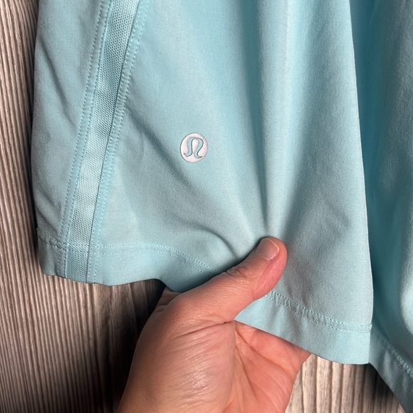 Men’s Lululemon Pace Breaker Short Baby Blue Size L - Picture 7 of 7
